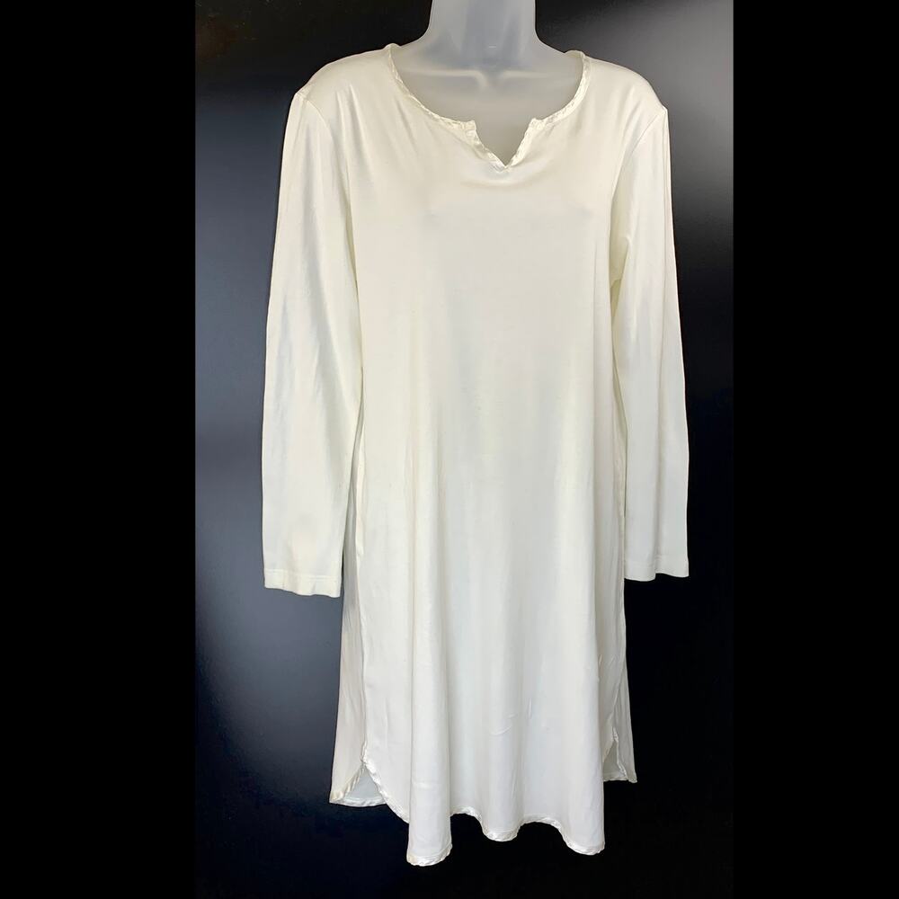 Zimmerli of Switzerland Sleep Shirt White Pajamas